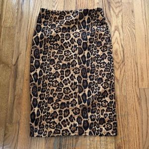 Pencil skirt with small slit in back